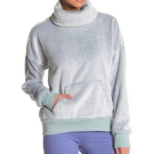 NWT Z by ZELLA Fleece Faux Fur Turtleneck Pullover